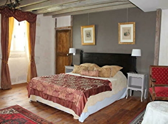 Château du Four de Vaux - VARENNES-VAUZELLES