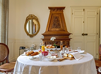 Château des Métairies - POUGUES-LES-EAUX