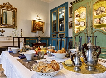 Bonjour Guesthouse - NEVERS